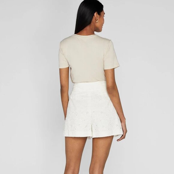 NWT Club Monaco Cottagecore Cotton Embroidered Eyelet Shorts Tie Waist MSRP $129 - Picture 2 of 4